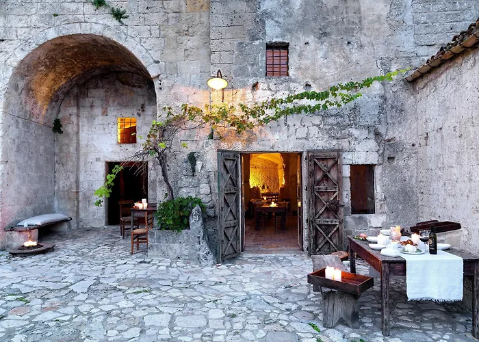 Sextantio Le Grotte Della Civita Matera photo